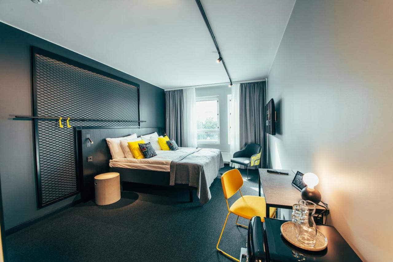 The Folks Hotel Konepaja Helsinki Exterior foto